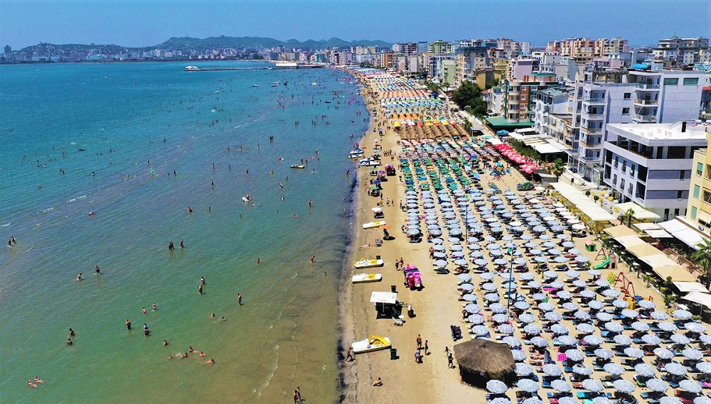 Durresi 15 per qind me i shtrenjte, por per turistet e huaj cmimet jane te lira